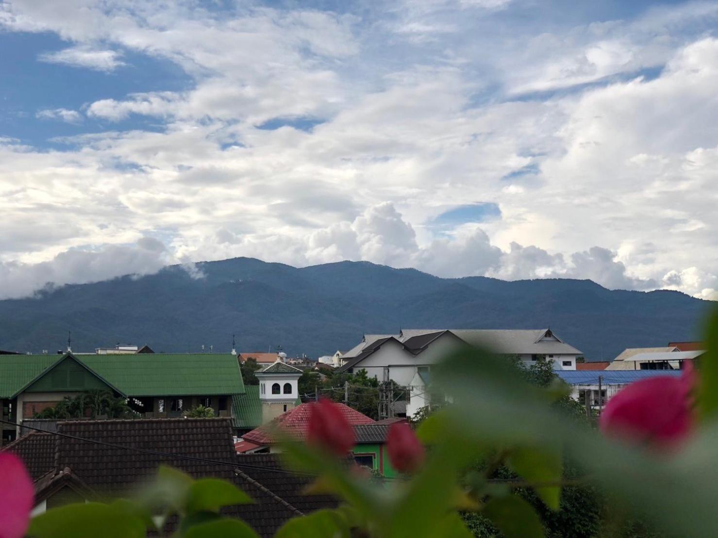 Baan Sinkaew Apartment Chiangmai - บ้านสินแก้ว อพาร์ทเม้นท์ เชียงใหม่ Экстерьер фото